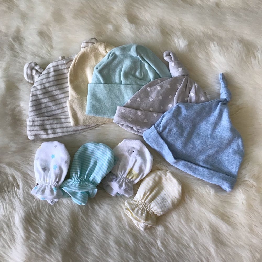 Baby boy hats & mittens